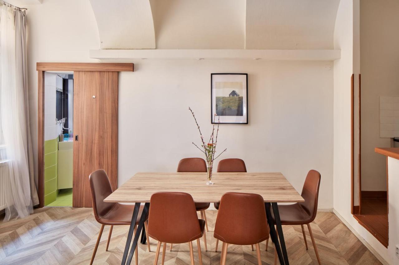 Cozy Flat In New Town By Days Prague
