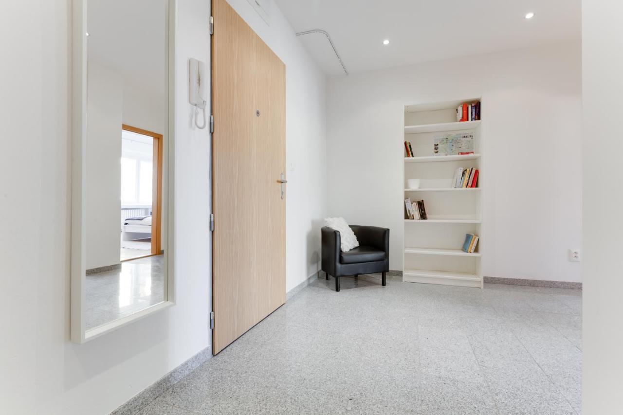 Daire Flat 2 Bedrooms In Historical Center - Klimentska
