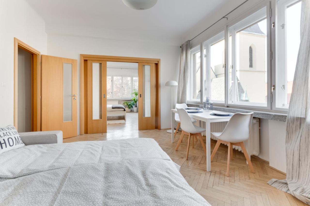 Daire Flat 2 Bedrooms In Historical Center - Klimentska