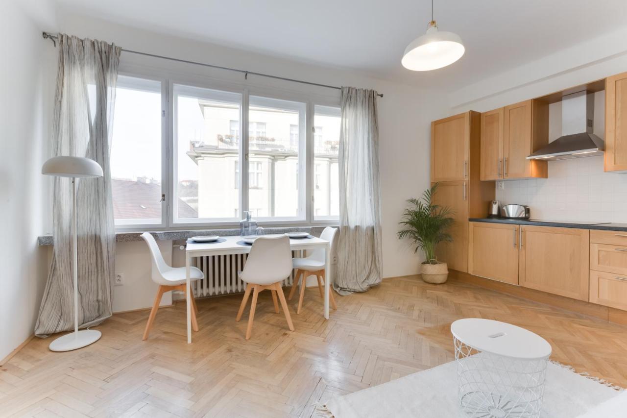 Flat 2 Bedrooms In Historical Center - Klimentska Daire *