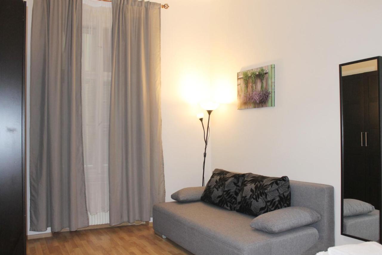 Apartment Modern Ve Smeckach 28