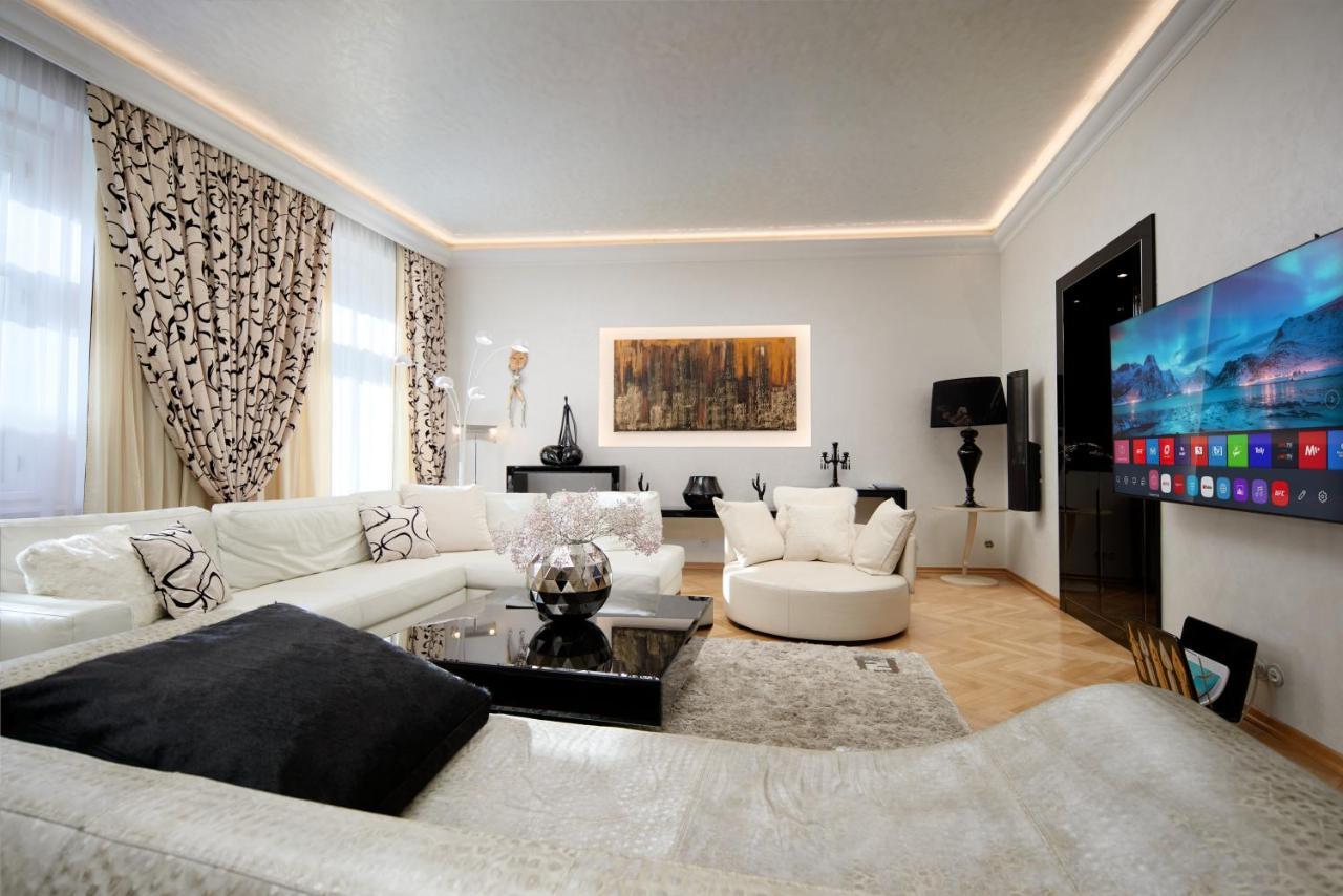 Fendi Casa * Prag
