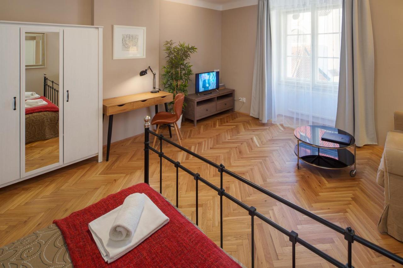 Apartment Old Town - Templova *