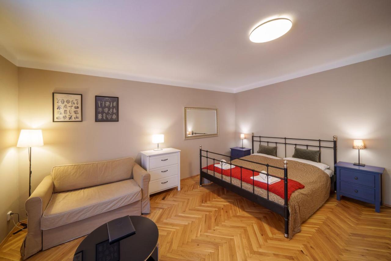 Old Town - Templova Appartement