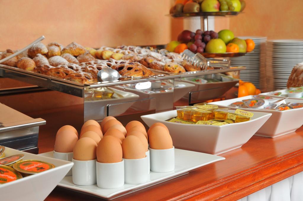 Hotel Royal Ungelt 4*