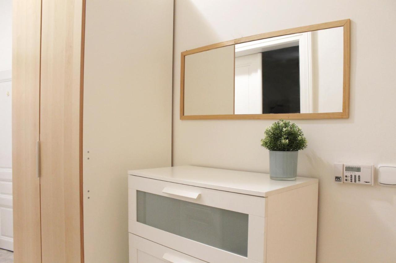 Apartment Modern Ve Smeckach 28 *