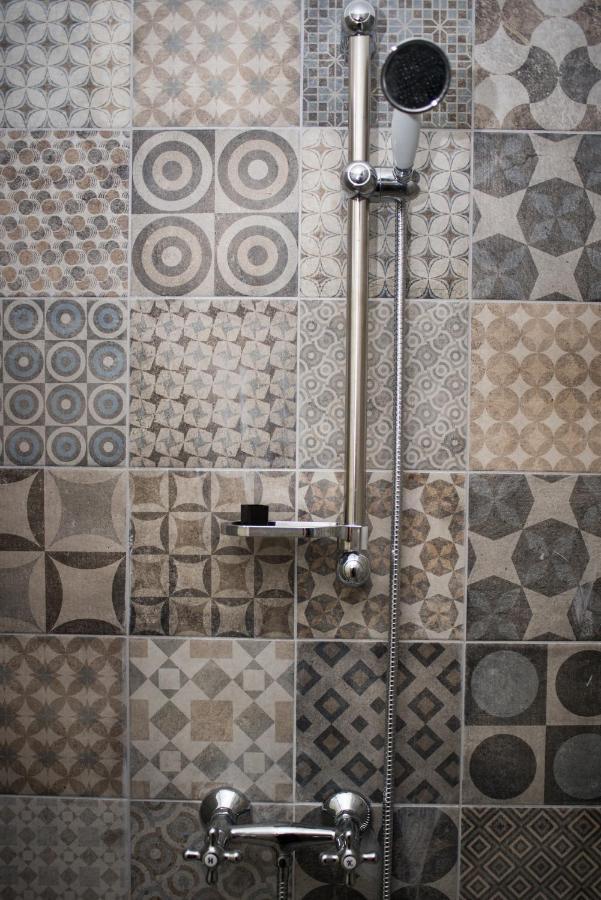 Florenc With 3-bathrooms & Bedrooms
