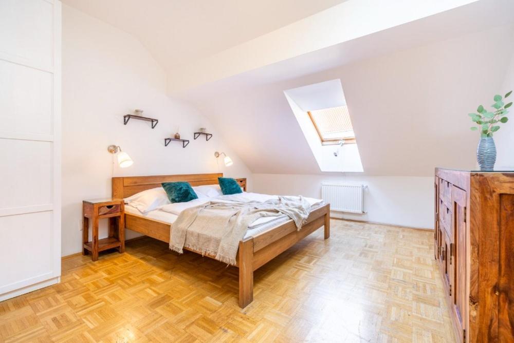 Templova - Old Town Large With Terrace Appartement Prague