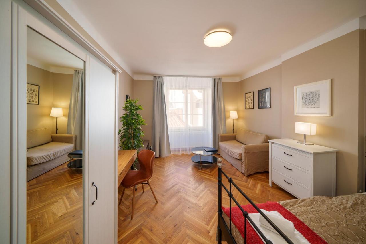 Appartement Old Town - Templova *