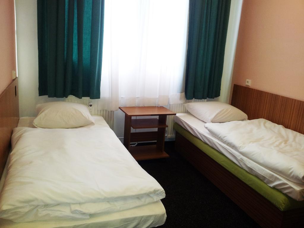& Florian Hotel