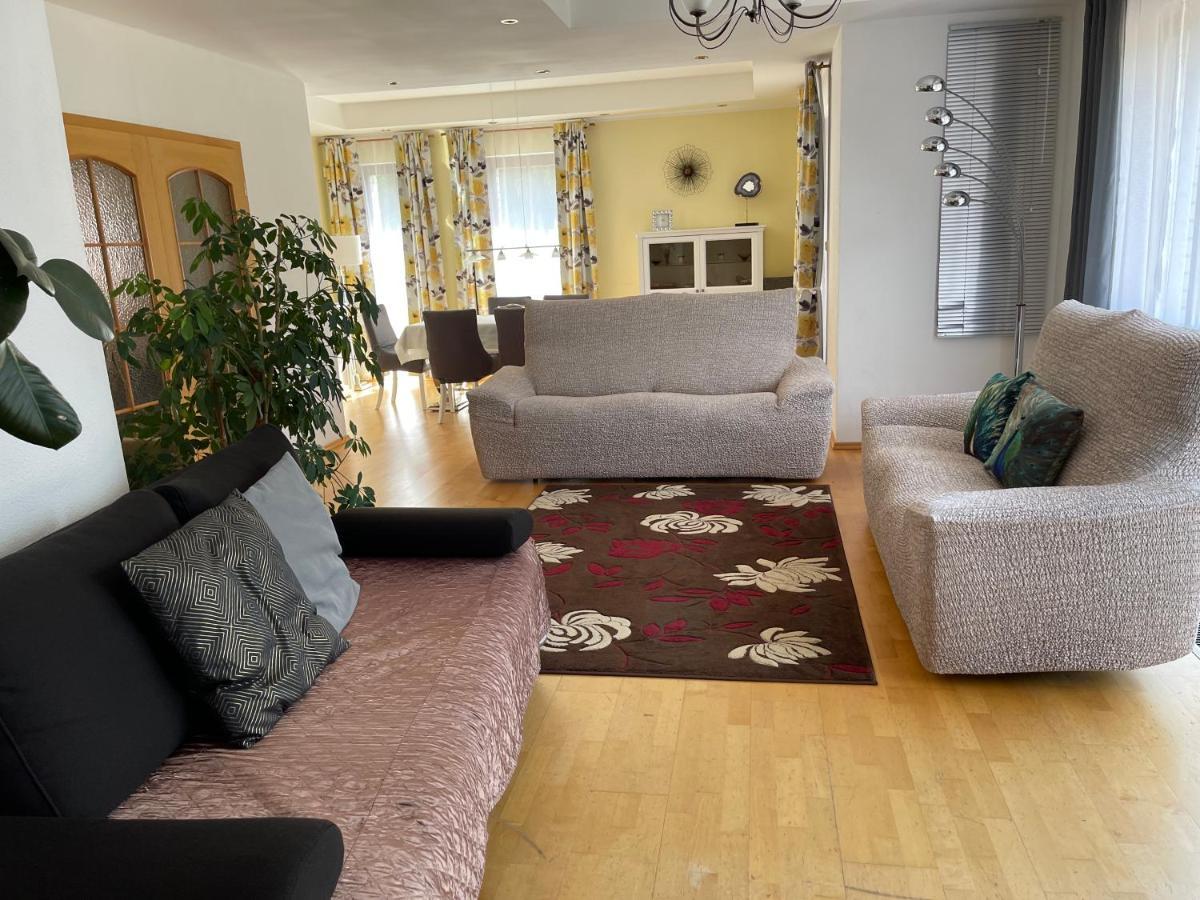 Berlin Villa Prague
