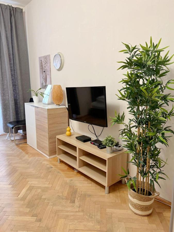 Modern Krakovska Prague