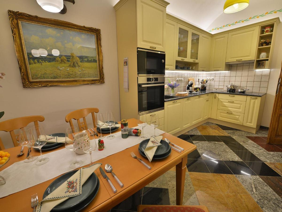 Unique In Near River Vltava Apartment