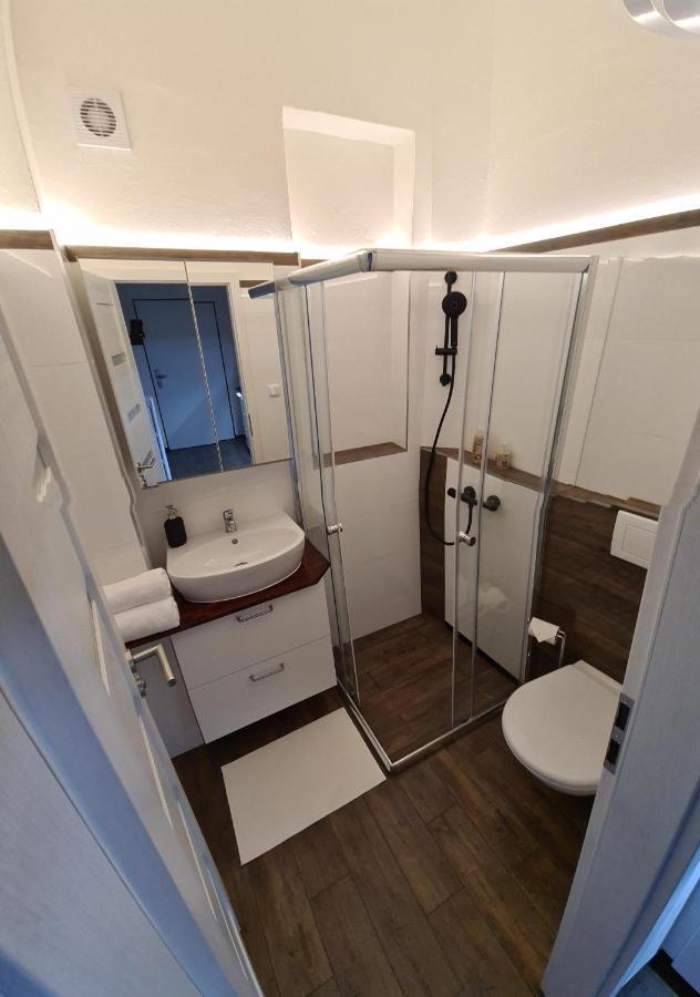 Apartamento Svetly Prostorny Byt V Karline *