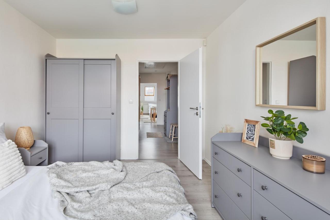 Apartment Cozy Attic Flat In Michle By Days Prague
