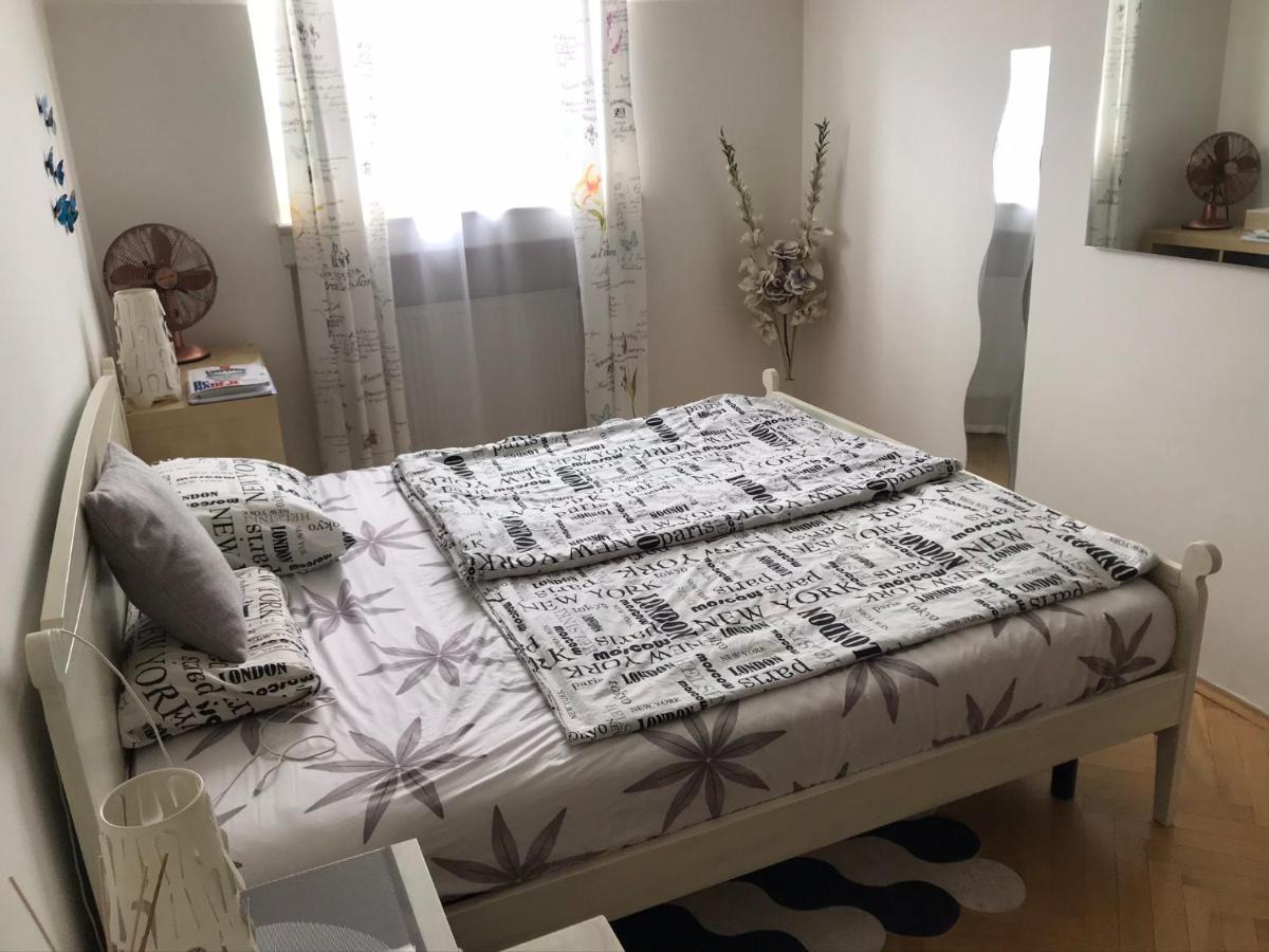 Fantastic In The Center Apartment Prague