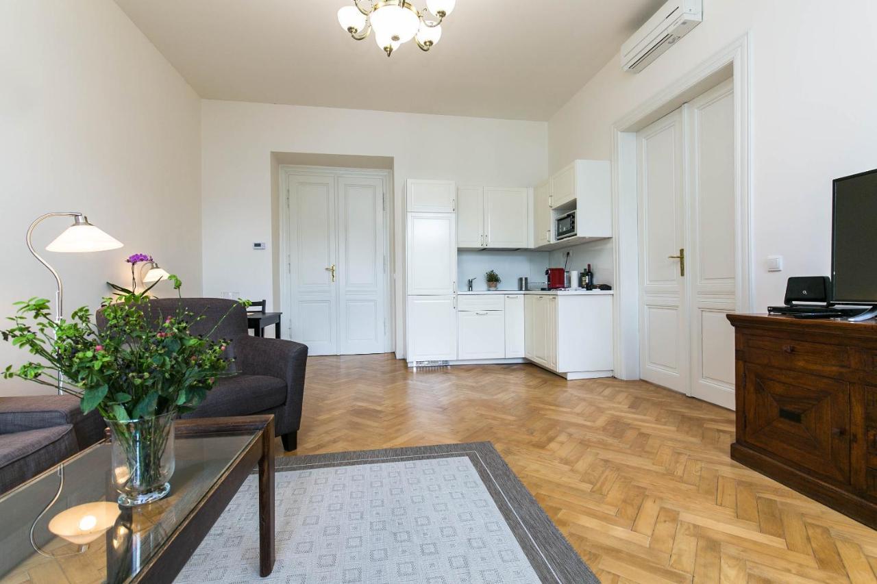 Apartment Salvator Church Great Prague