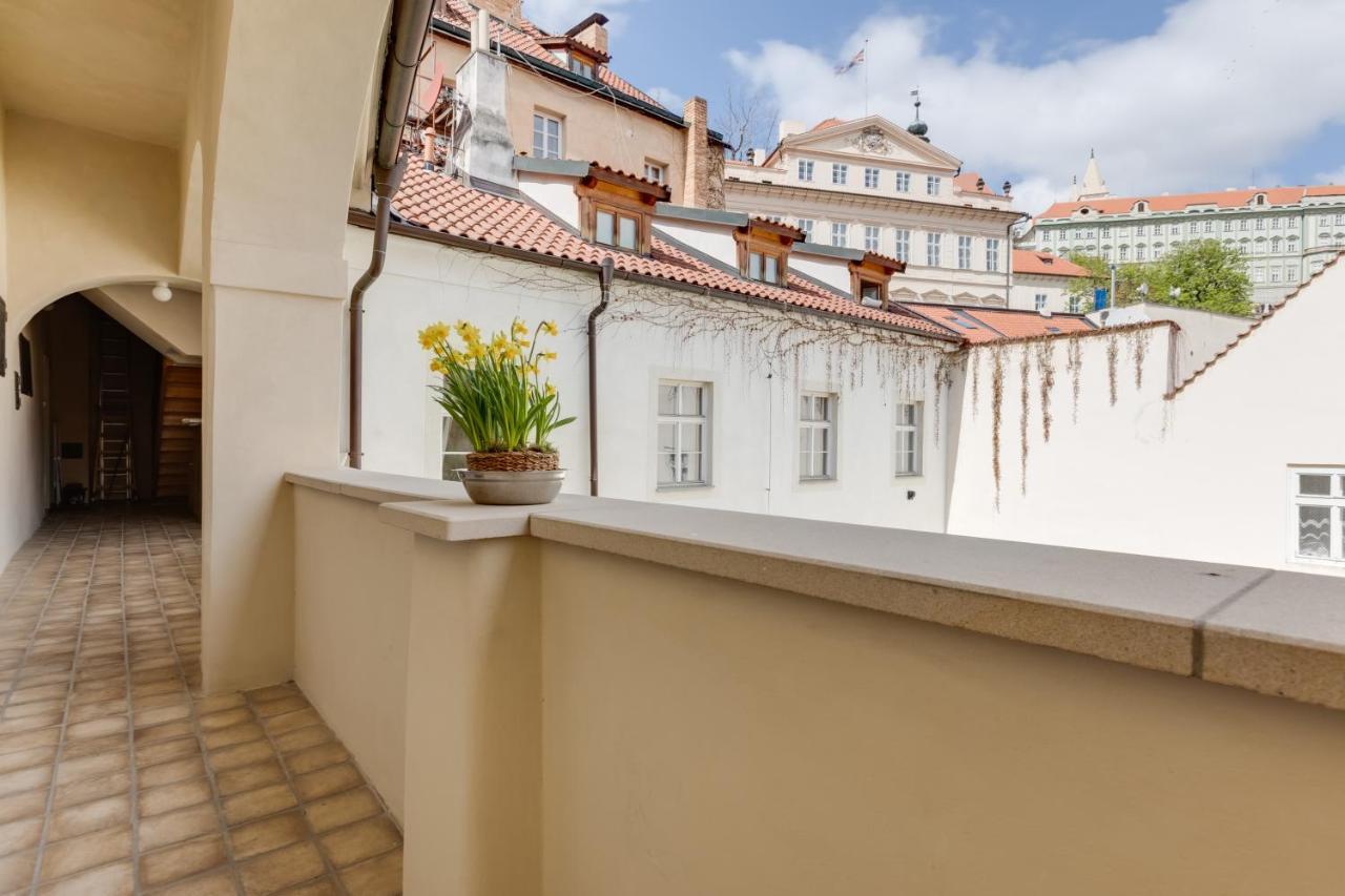 Thunovska 10 Appartement