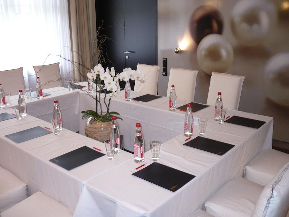 Hotel Perla 4*