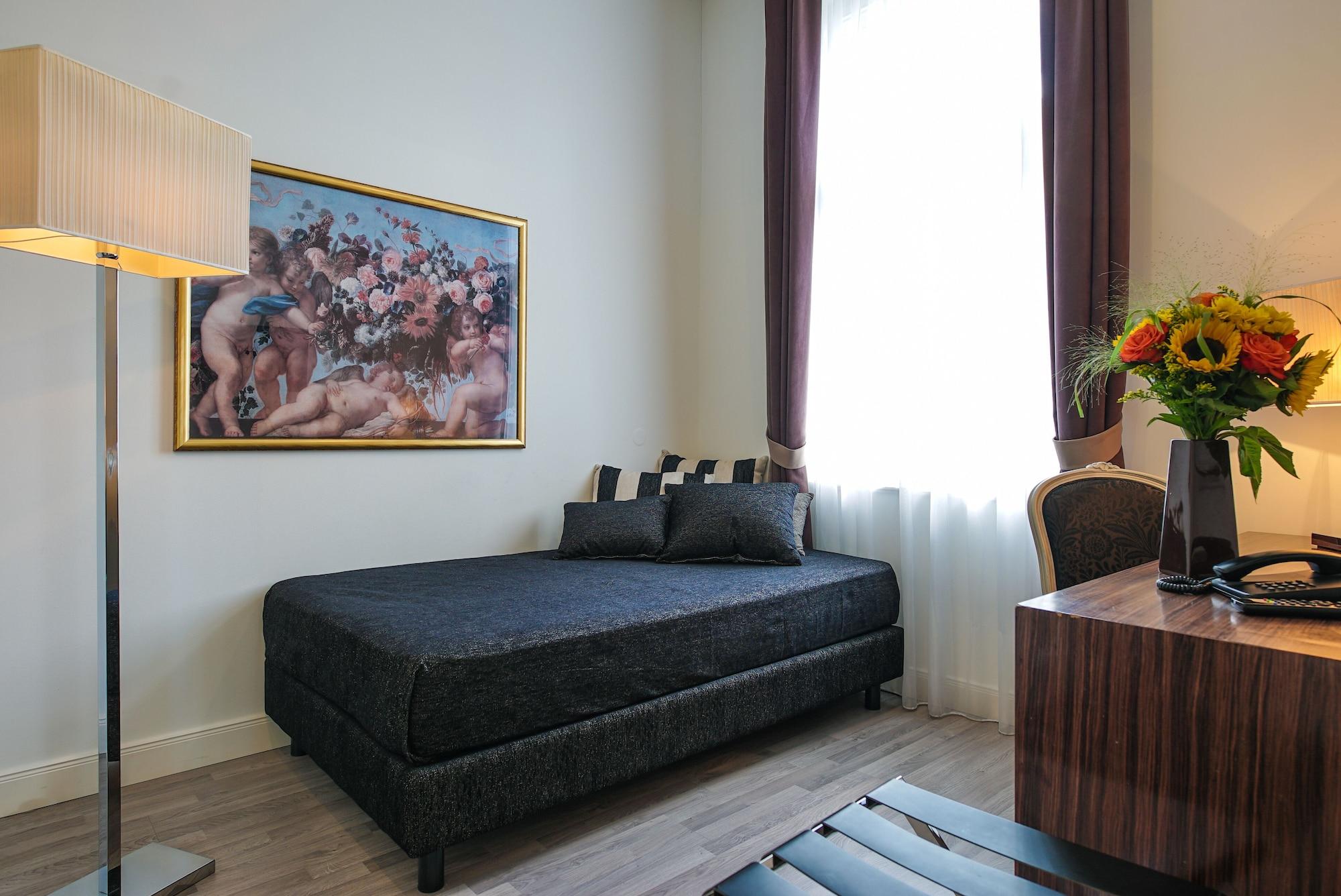 Hotel Assenzio 4*
