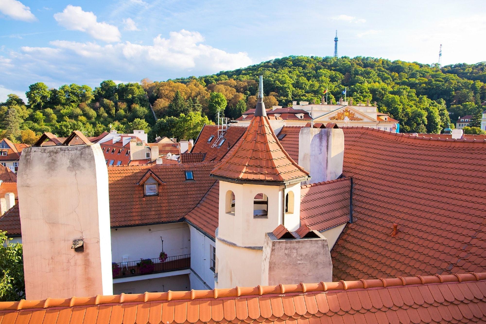 Golden Key Castle Hotel 4*