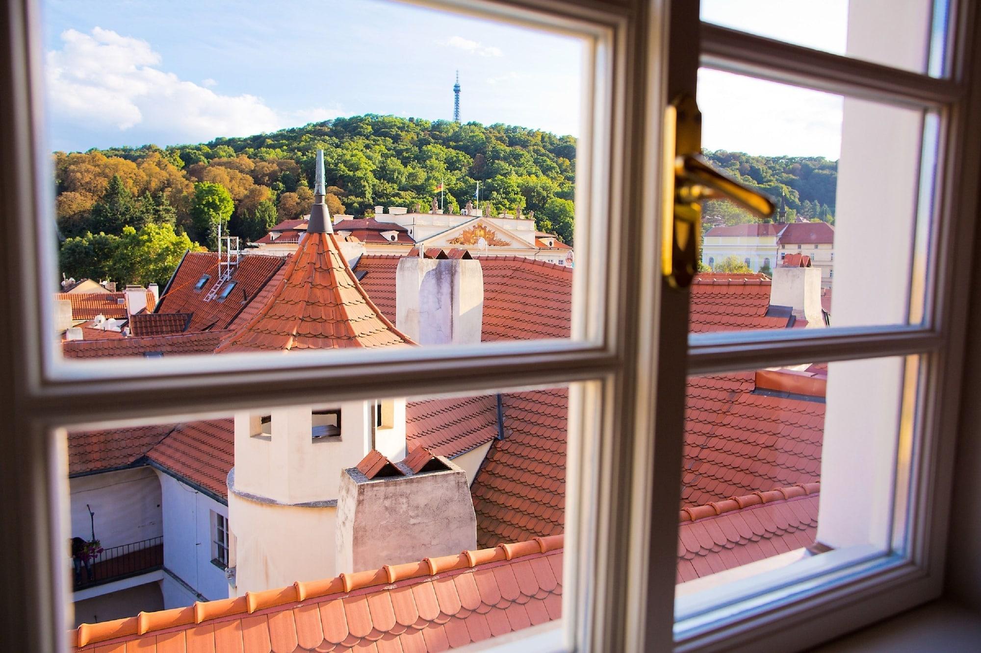 Golden Key Castle 4* Prague
