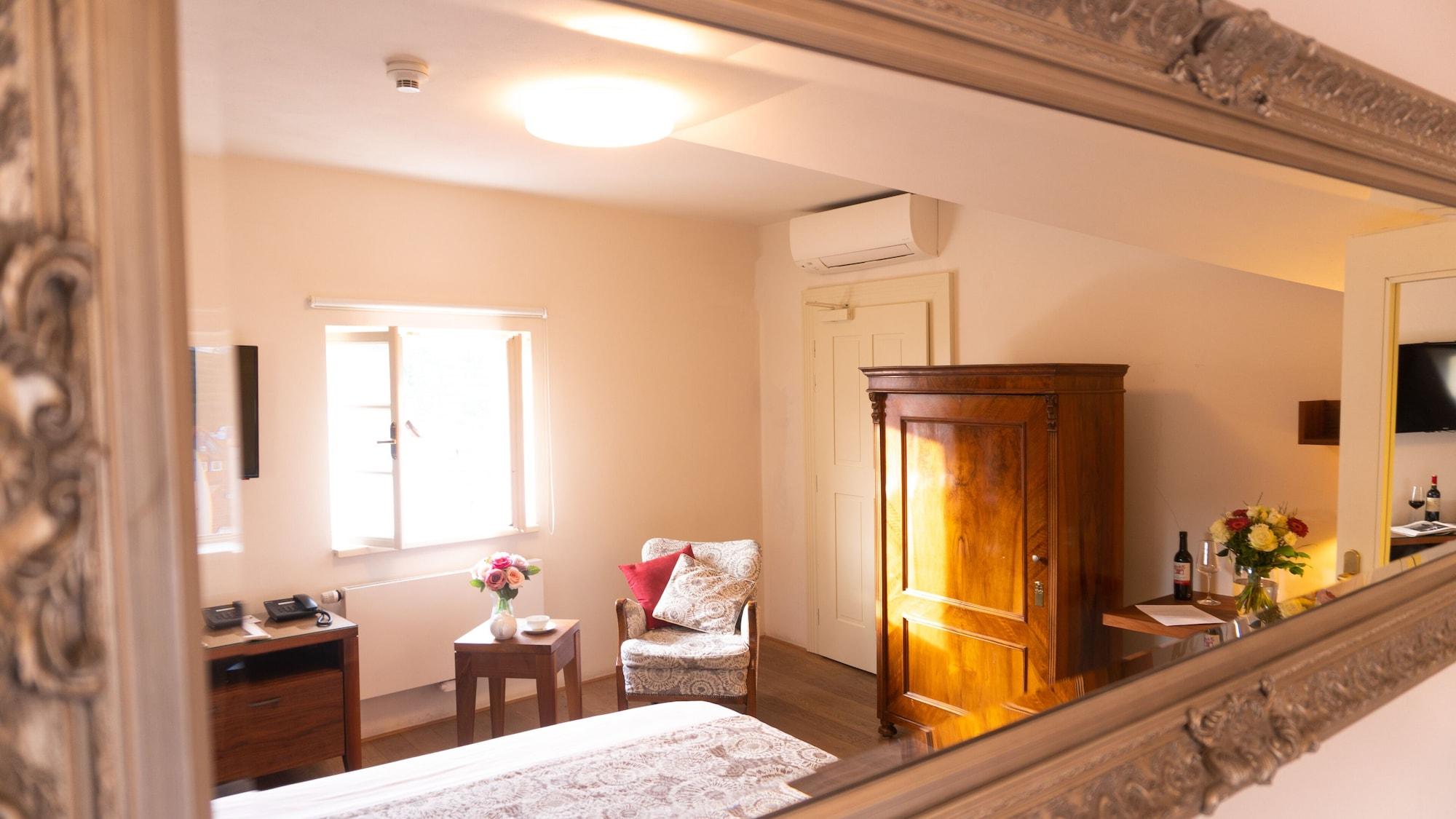 Hotel Golden Key Castle 4*