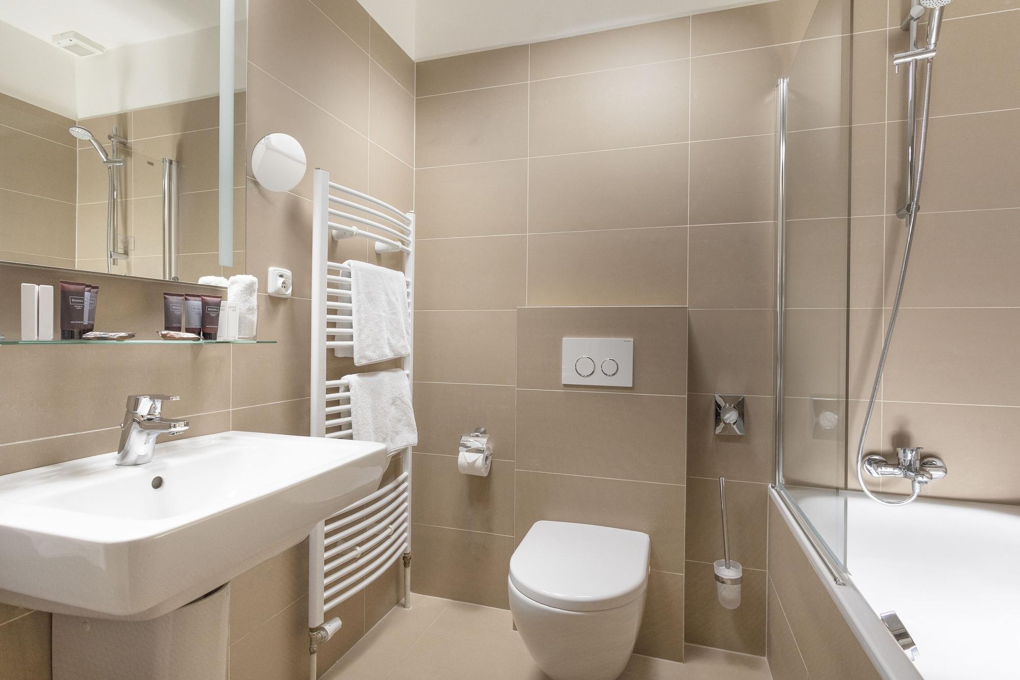Otel Pod Vezi Prag