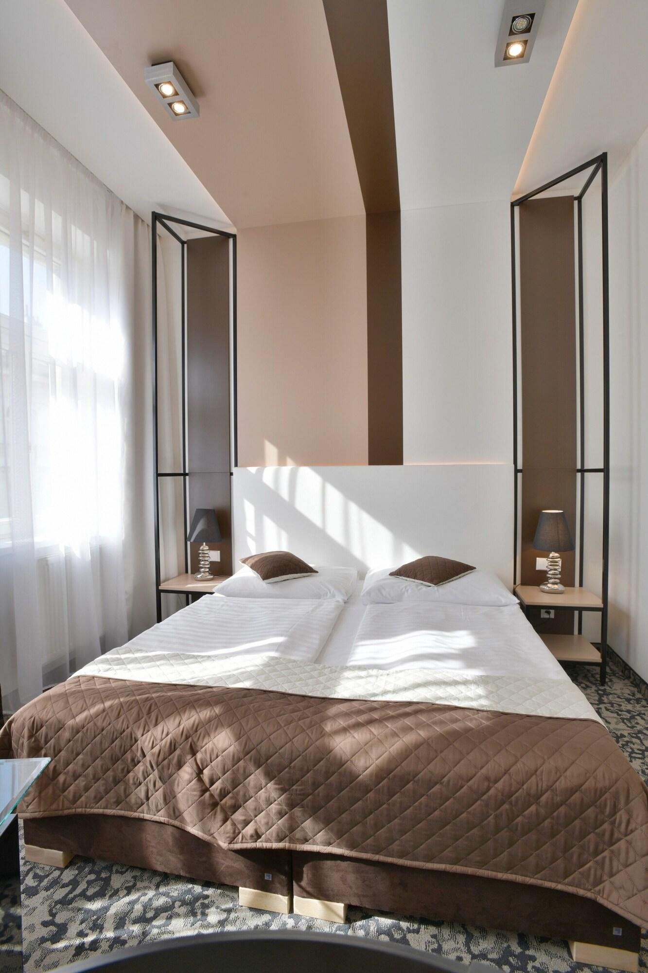 Machova 3* Prague