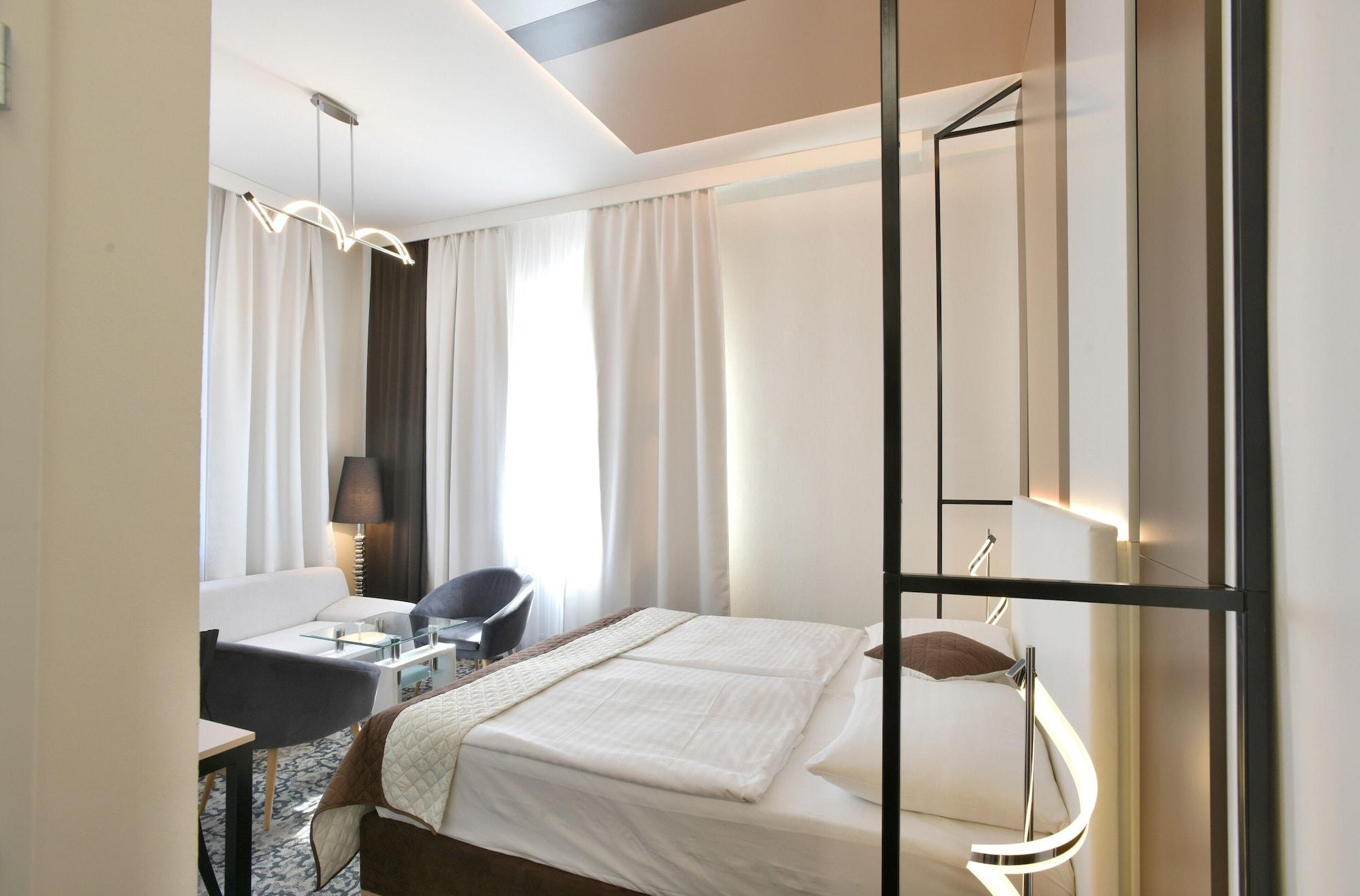Hotel Machova Prague