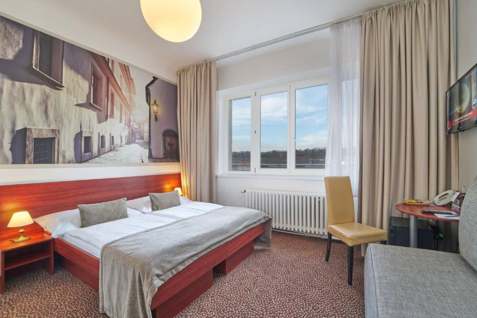 Metropolitan Old Town - Czech Leading 4* Prague