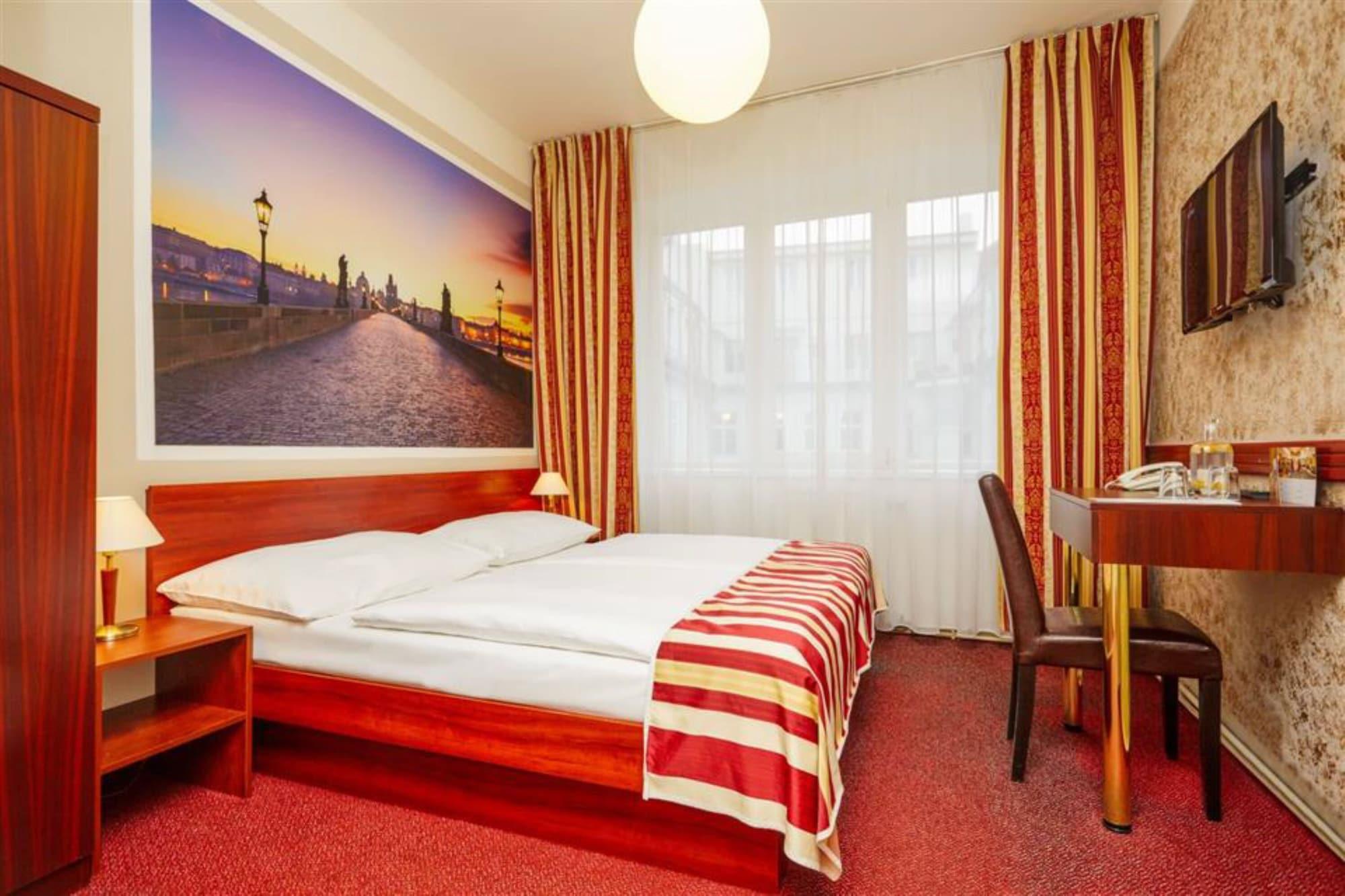 Metropolitan Old Town - Czech Leading Prague