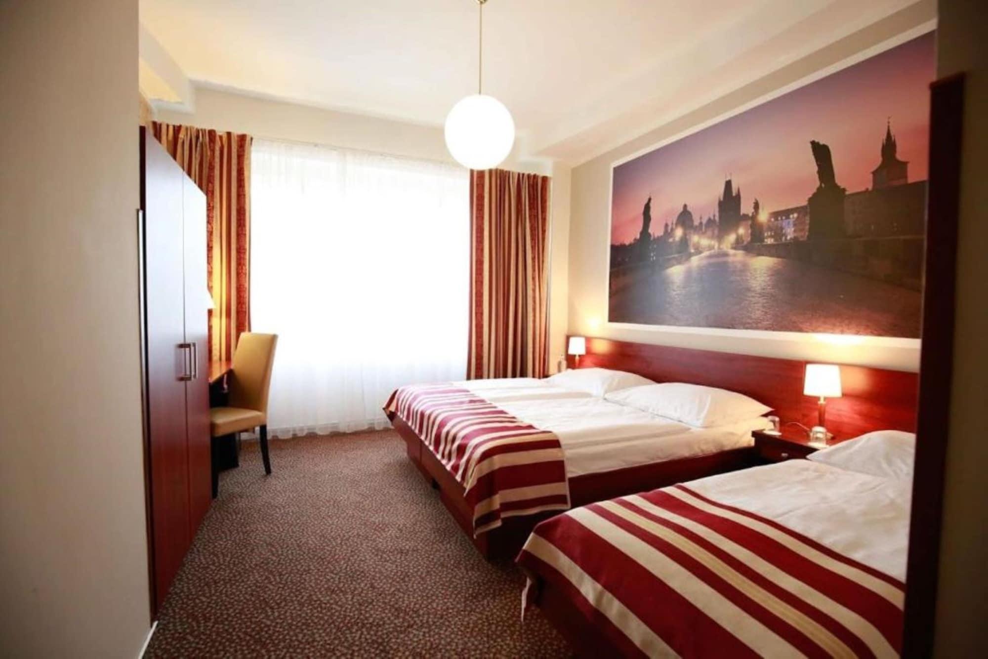 Metropolitan Old Town - Czech Leading Hotel