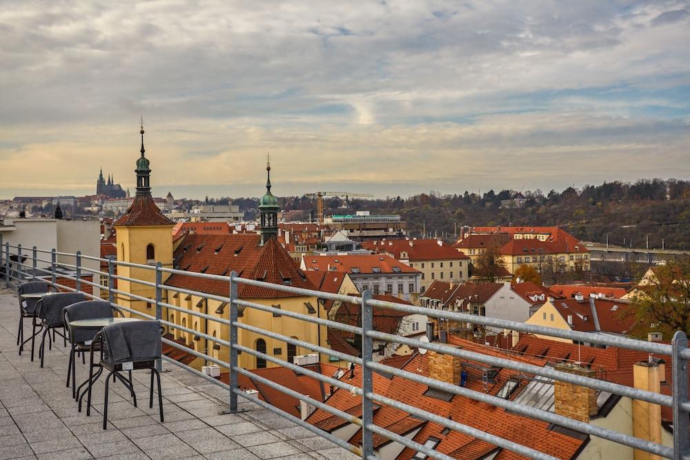 Metropolitan Old Town - Czech Leading 4* Prague