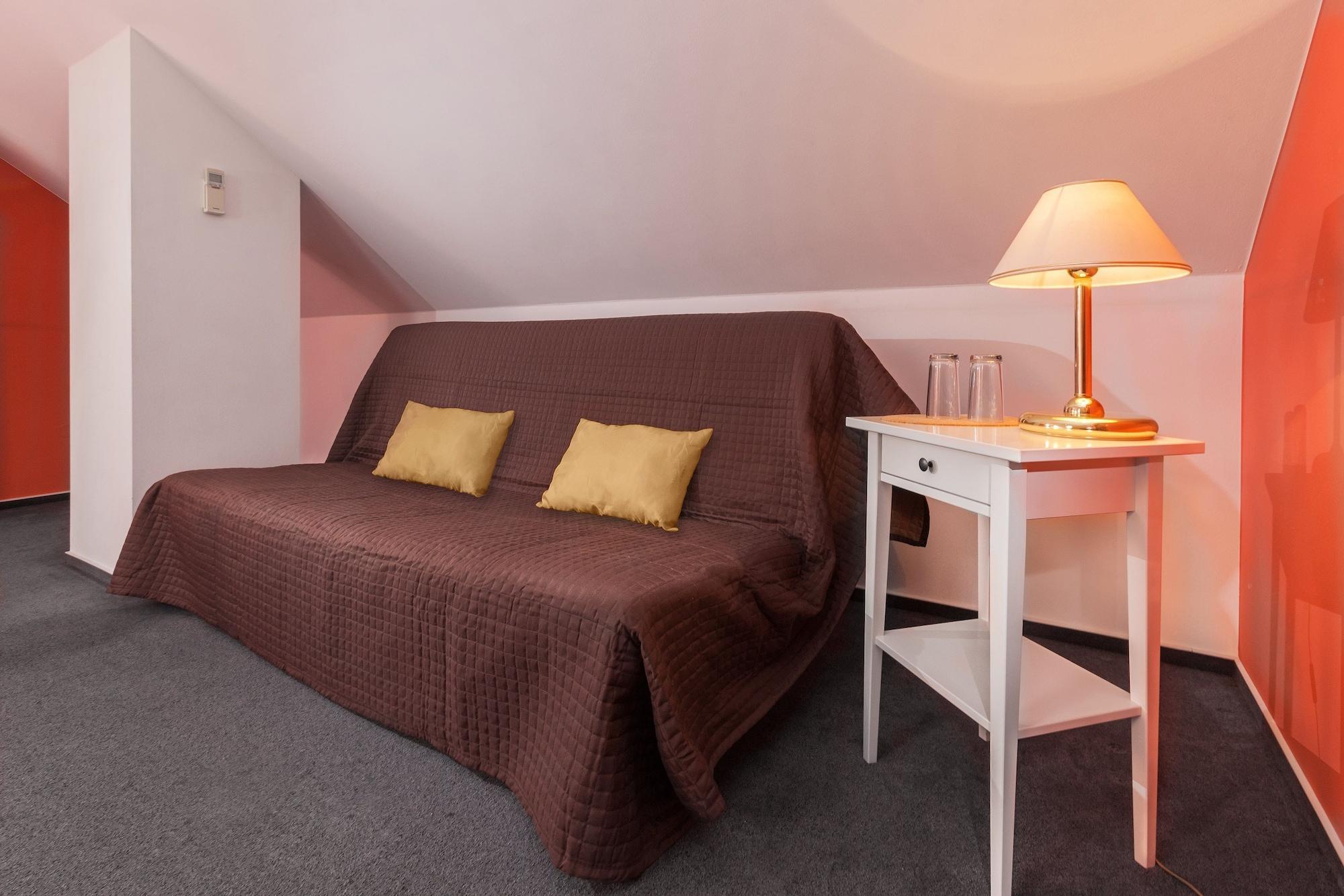 Otel Augustus Et Otto 4*