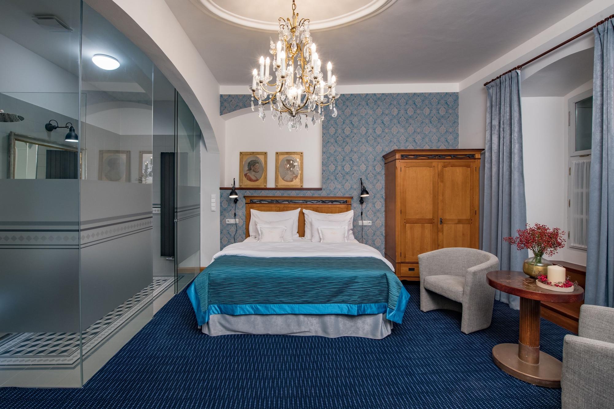 Monastery Garden Hotel 4*