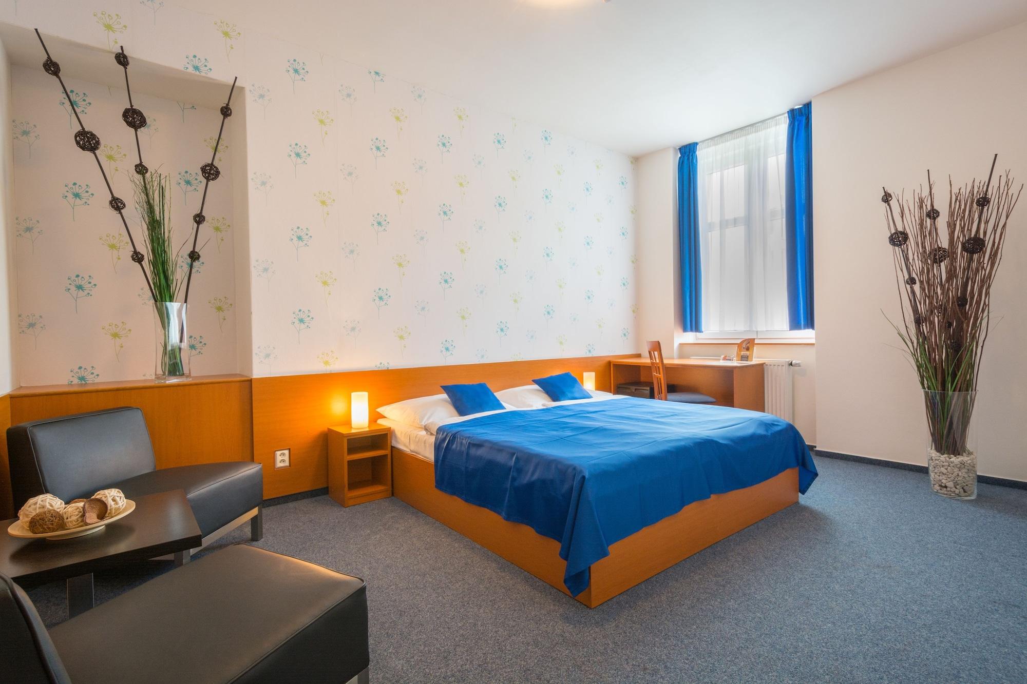 Adeba Hotel 3*