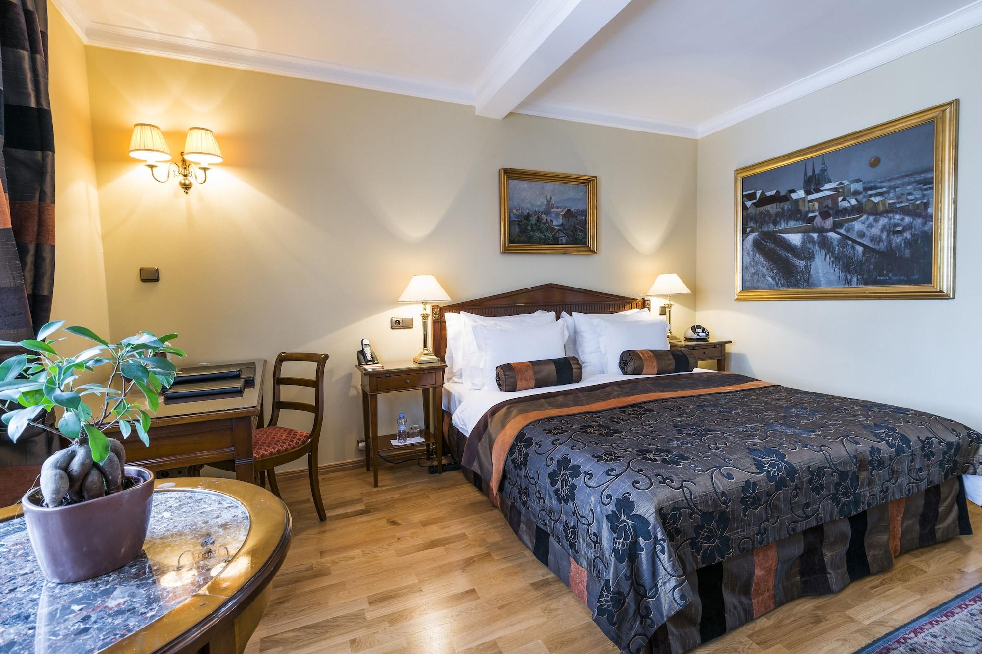 Golden Well 5* Prague