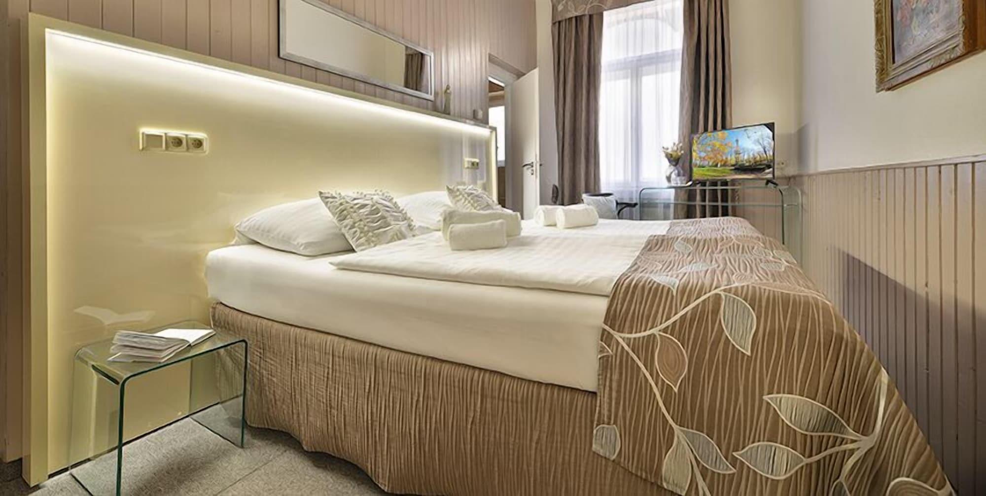 Anette 3* Prague