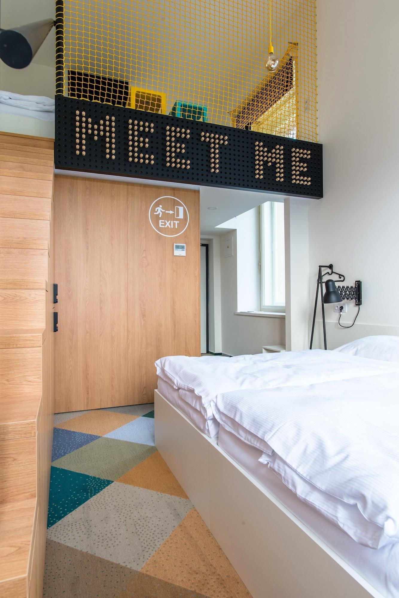 Hotel Meetme23 3*