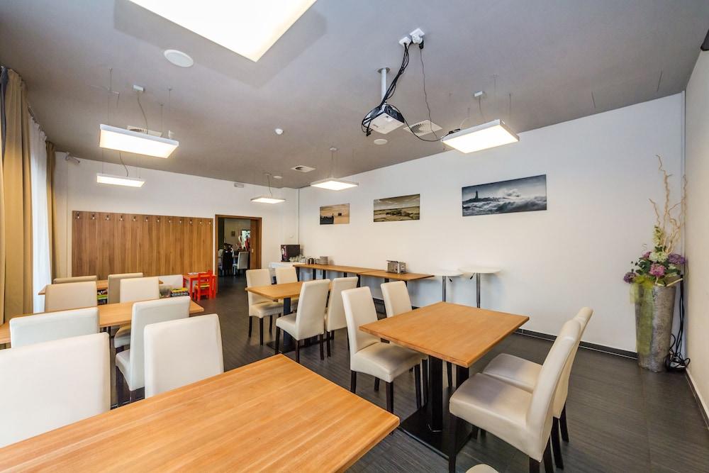 Nad Kralovnou & Restaurant 3*