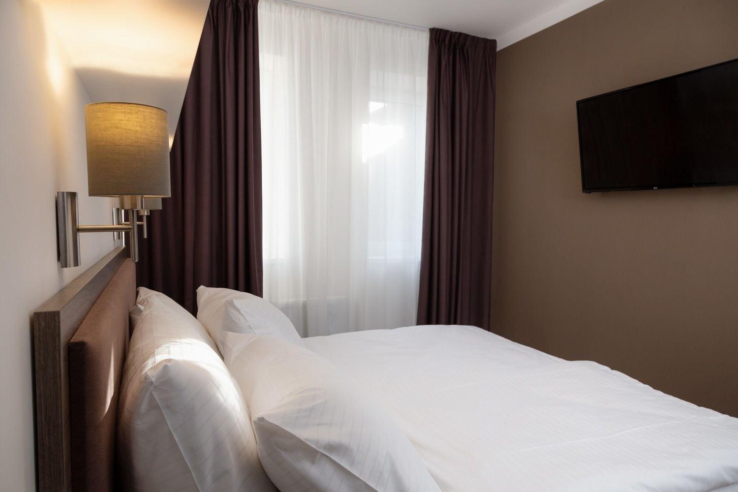 Skyhotel 4* Prague