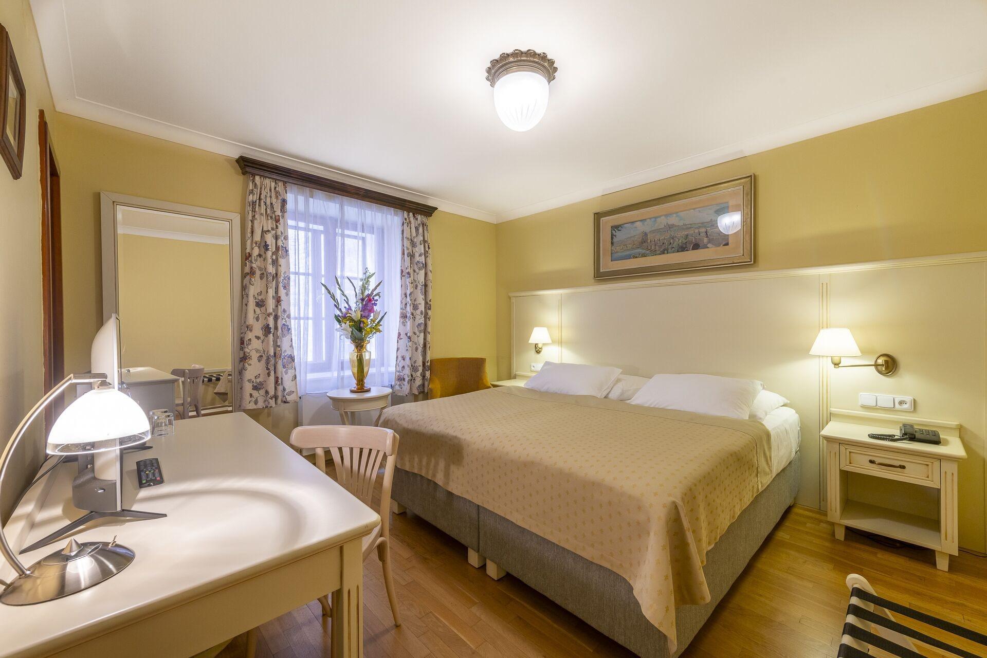 Hotel Cerny Slon 4*