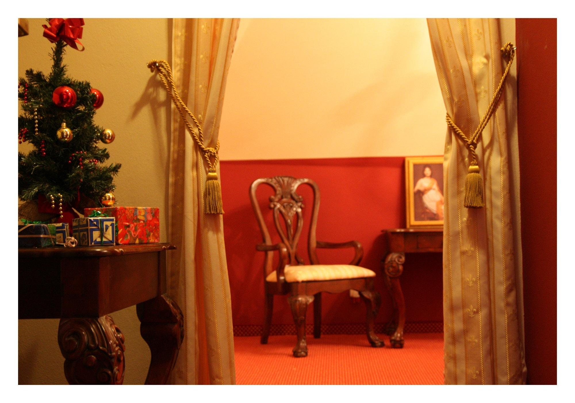 Otel Golden Age