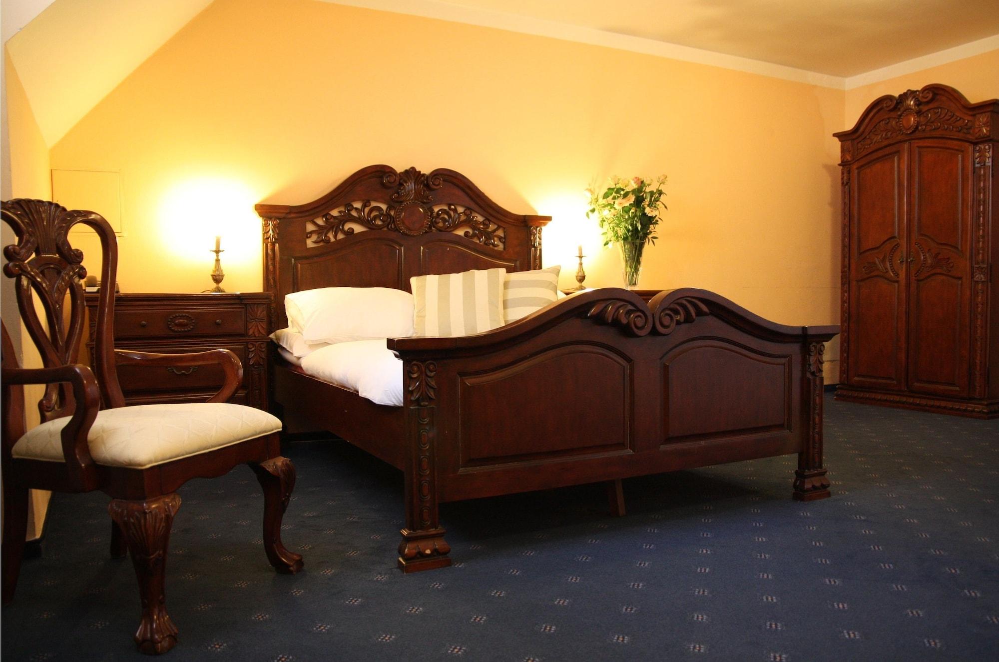 Otel Golden Age Prag