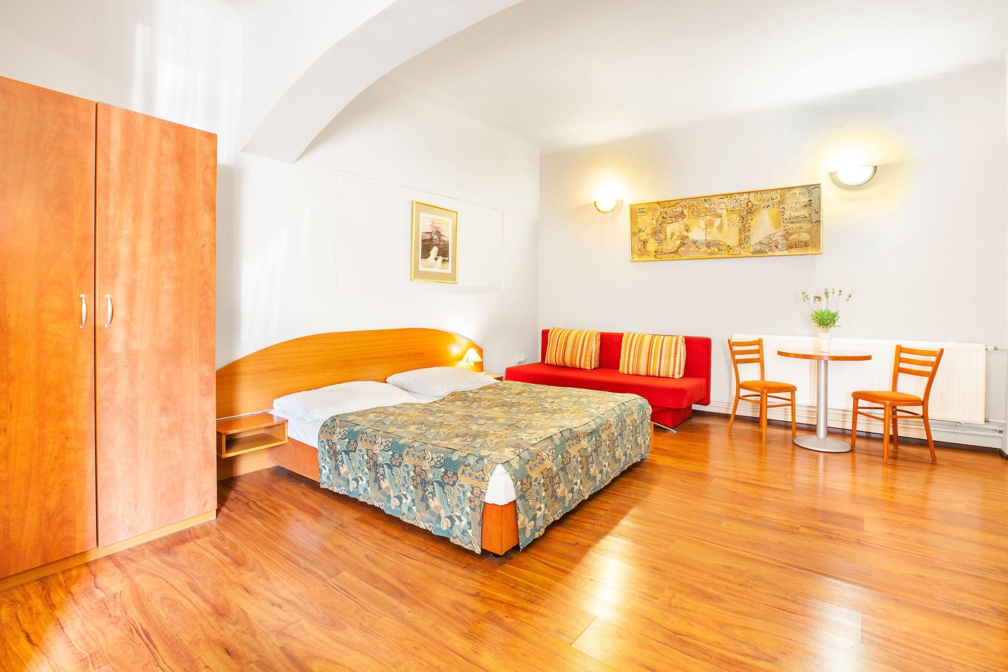 Hotel House Zizkov 3*