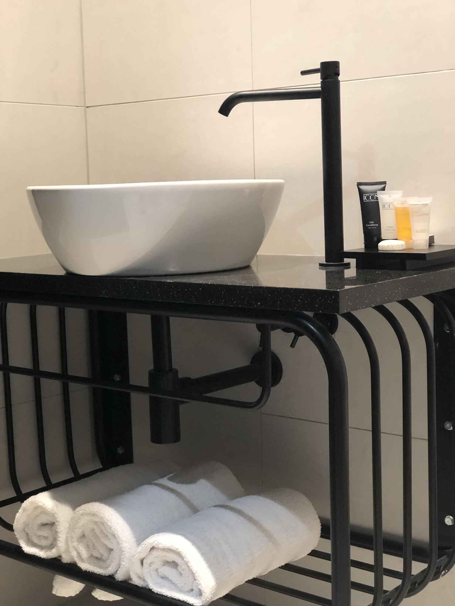 Chevron Hotel 4*