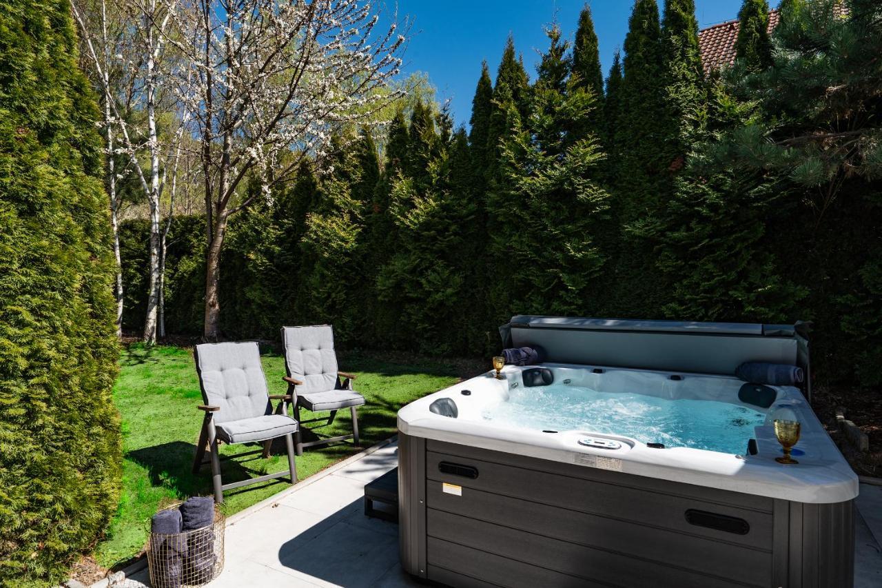 Serenity With Garden Jacuzzi Villa Prague