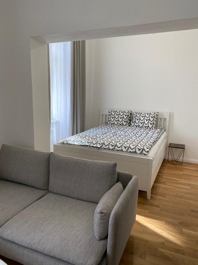 Apartment Angelo Roma Prag