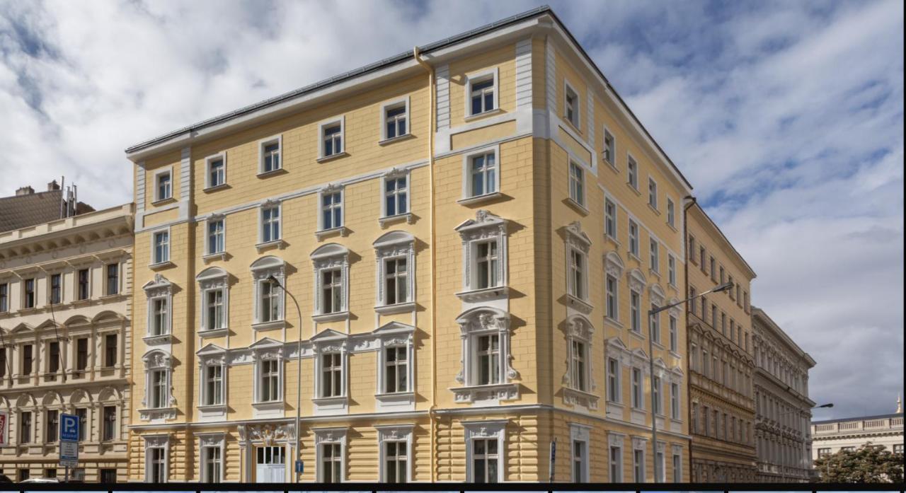 Angelo Roma Apartment Prag